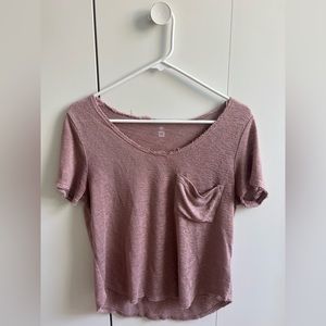 Me to We pink short sleeve top